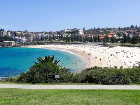 Penthouse Apartment Ocean Views - Australia Shopping 2