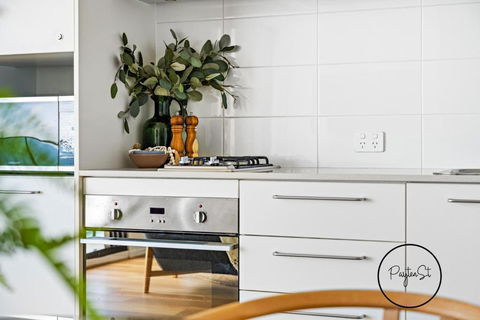 Perfect Penthouse - WiFi Included - Accommodation Australia 2