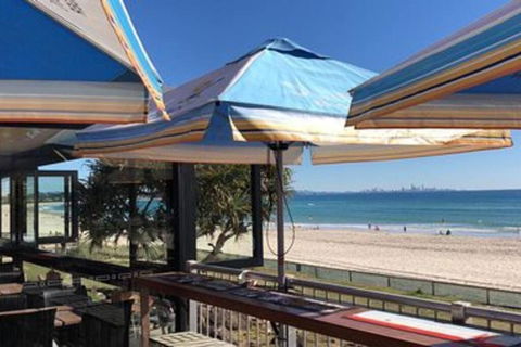 PET FRIENDLY & Super Central Retro Beach Pad! - Local Tourism 2