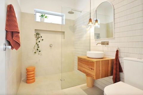 Pine At Arlos Glenelg South - Accommodation Australia 2