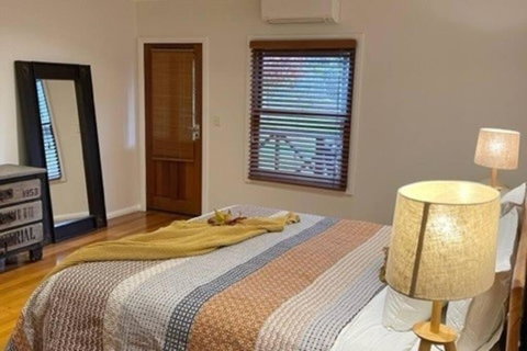 Pine View Cottage - Pet Friendly - Cowaramup - Australia Shopping 0