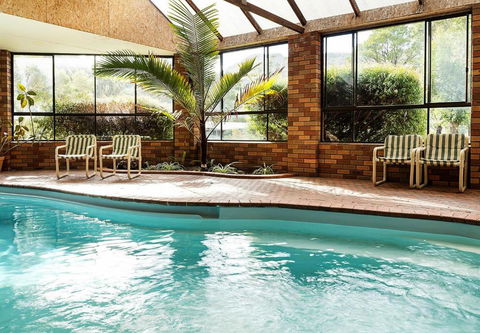 Pinnacle Holiday Lodge - Accommodation Australia 0