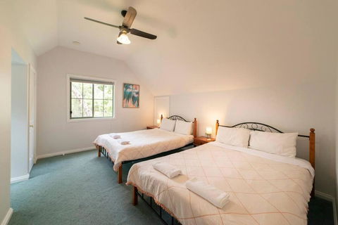 Pinnacle Retreat - Accommodation Australia 2