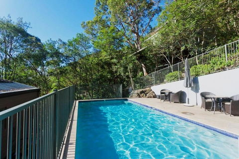 Pittwater Vistas - 5 Minutes To Palm Beach - Accommodation Australia 0