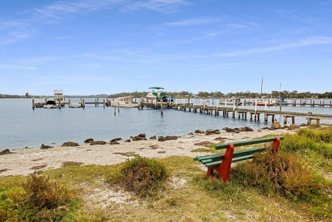 Plymouth - Accommodation Australia 2