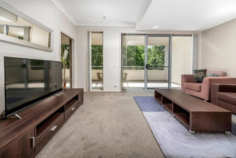 Quiet Apartment In Braddon ACT - Accommodation Australia 3