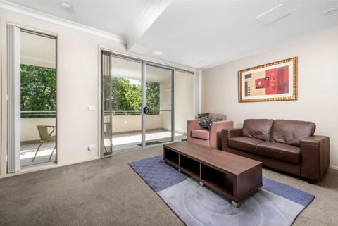 Quiet Apartment In Braddon ACT - Accommodation Australia 2