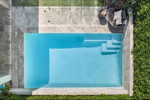 Quite Luxurious House With Pool 220m To Railway Station - Accommodation Australia 0