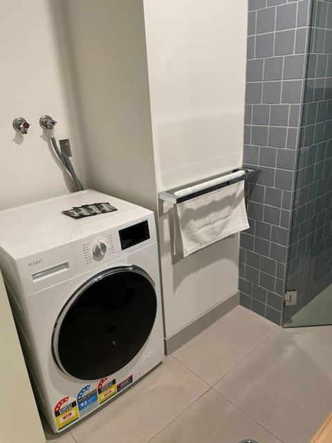 Preston - Entire Unit With 2 Beds 2 Baths - Accommodation Australia 2
