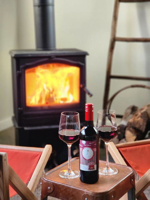 Red Door Collective - RDC Vineyard Estate, Luxury Adult Only Stay - Accommodation Australia 2