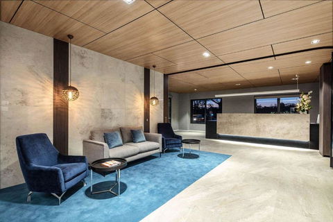 Quality Hotel Lakeside - Accommodation Australia 2