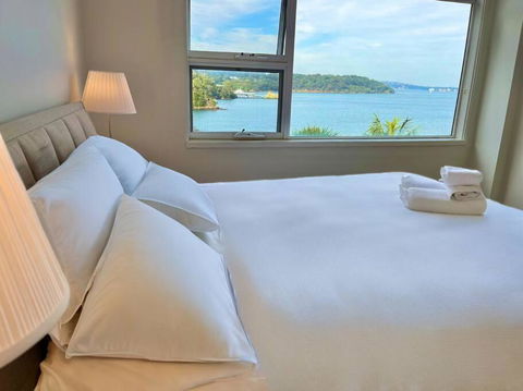 RAG05 - Mosman Exclusive Waterfront Luxury Living - Accommodation Australia 1