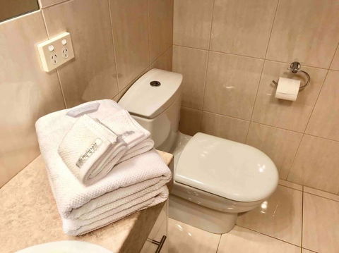 Private Entrance Beautiful Ensuite W Kitchenette - Accommodation Australia 2