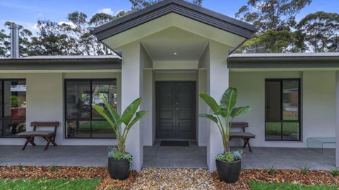 Private Luxury With Beach Views - Local Tourism 1
