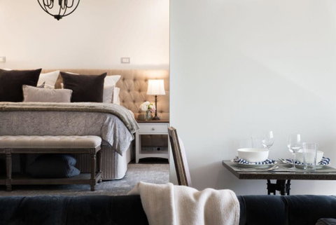 Provence Spa Villa 2 - Accommodation Australia 1