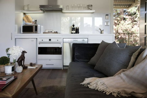 Provence Spa Villa 2 - Accommodation Australia 2
