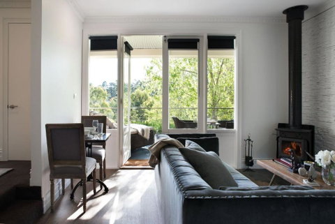 Provence Spa Villa 2 - Accommodation Australia 3