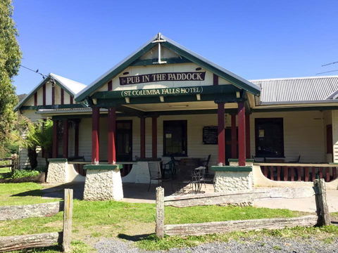 Pub In The Paddock - Accommodation Australia 0
