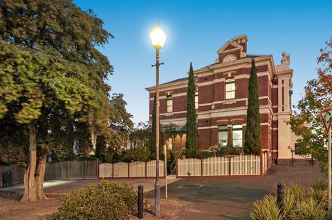QPO QUEENSCLIFF - Bed n Breakfasts 2