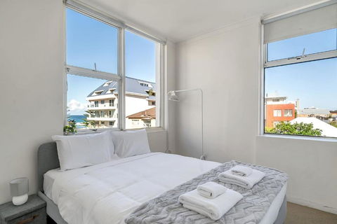 Quaint 1BD On The Doorstep Of Manly Beach - Australia Shopping 1