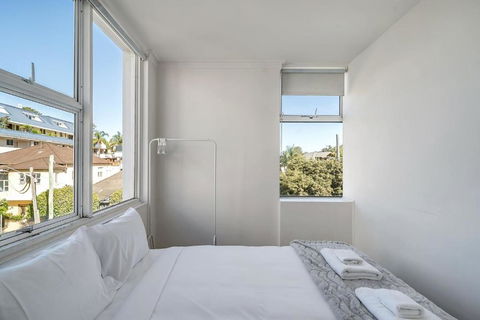 Quaint 1BD On The Doorstep Of Manly Beach - Australia Shopping 3