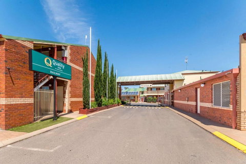 Quality Inn Railway Motel - Local Tourism 1