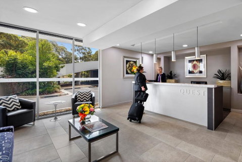 Quest Campbelltown - Bed n Breakfasts 3