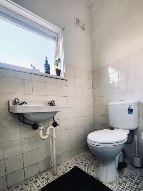 Rear Garden Suite - Local Tourism 3