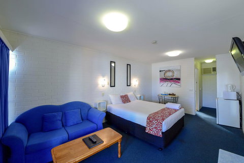 Aspley Motor Inn - Local Tourism 3