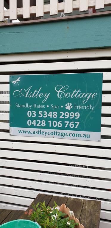 Astley Cottage - Accommodation Australia 0