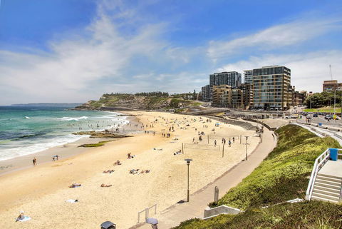 Astra Apartments Newcastle - Local Tourism 0