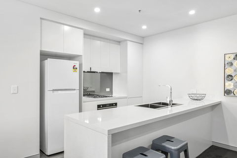 Astra Apartments Wollongong CBD - Accommodation Australia 2