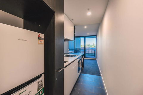 Astrina 2 Bed Value Apartment - Australia Shopping 2