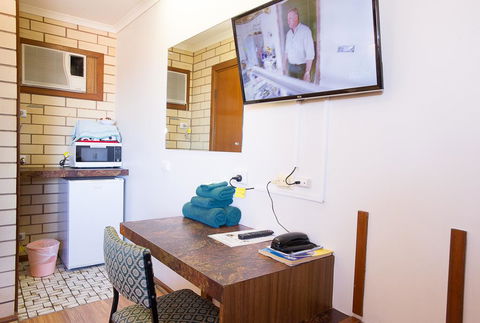 Augusta Budget Motel - Accommodation Australia 2