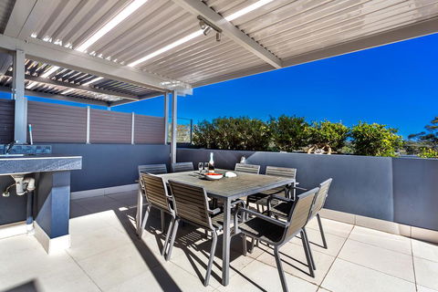 Aura Unit 10 - Shoal Bay - Accommodation Australia 2