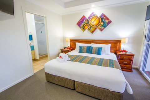 Auski Hideaway - Australia Shopping 3