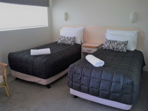 AZA Motel - Accommodation Australia 1