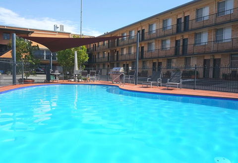 AZA Motel - Accommodation Australia 0