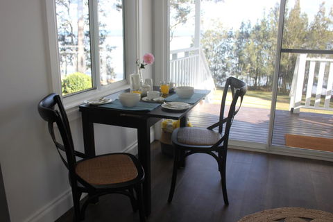 B & B On The Water - Accommodation Australia 2