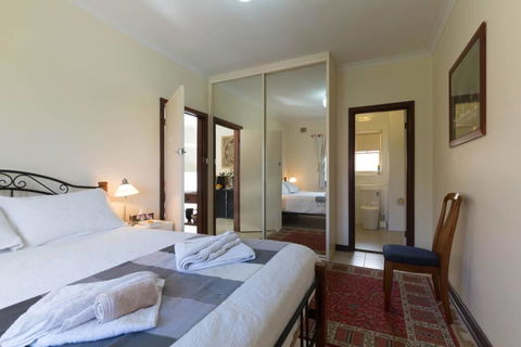 B9 Close To UWA, Swan River, Cafes And The New Children's Hospital - Accommodation Australia 0