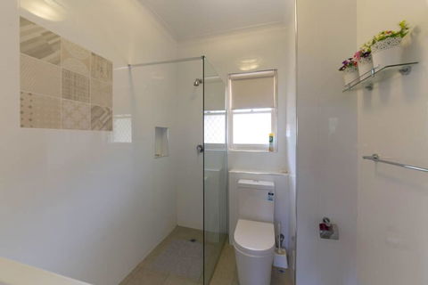 B9 Close To UWA, Swan River, Cafes And The New Children's Hospital - Accommodation Australia 3