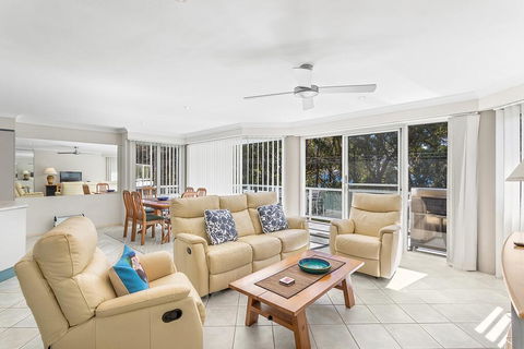 Bagnall Beach Apartments Unit 5-153 Government Rd - Local Tourism 0