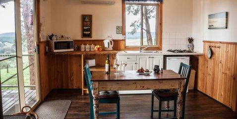 Balingup Heights Hilltop Forest Cottages - Accommodation Australia 3