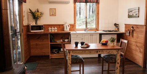 Balingup Heights Hilltop Forest Cottages - Accommodation Australia 2