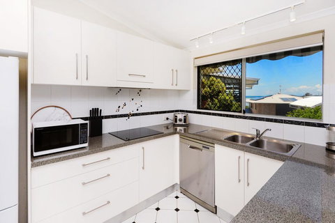 Ballantrae 8 - Sawtell, NSW - Australia Shopping 2