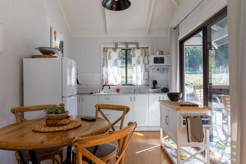Bandalong Cottages - Accommodation Australia 1