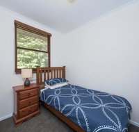 Barefoot Beach House 24 Essendene Road - Accommodation Australia