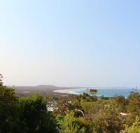 Barefoot 32 Skyline Crescent Crescent Head - Accommodation Australia