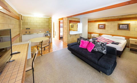Barham Bridge Motor Inn - Accommodation Australia 2