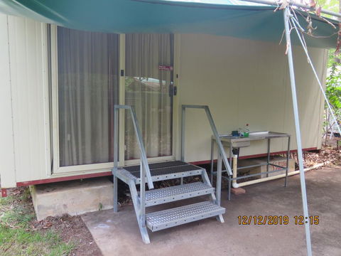Batchelor Holiday Park - Accommodation Australia 2